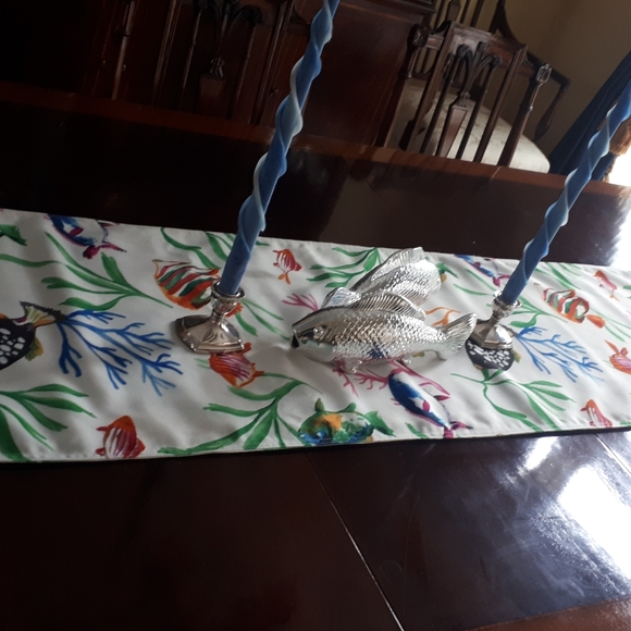 New round tablecoth - Picture 6 of 12